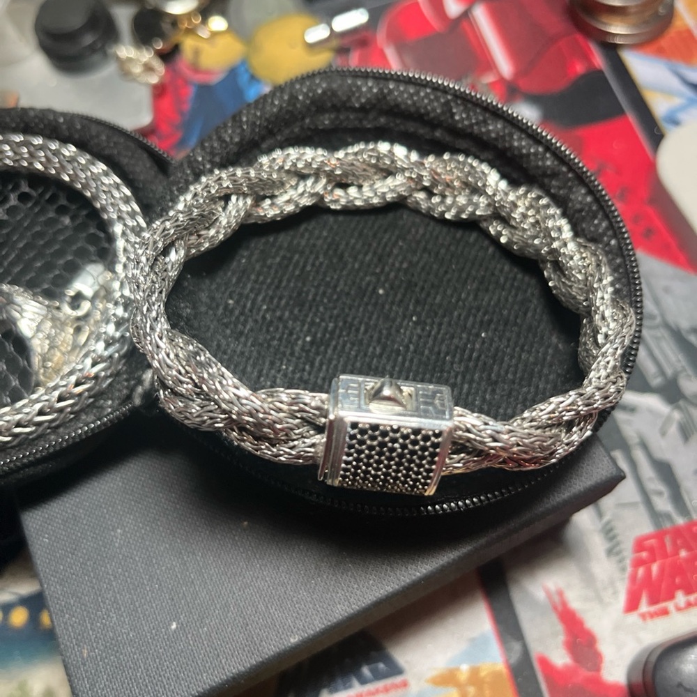 John Hardy inspired Design classic Bali 925 silver bracelet
SOLD SOLD